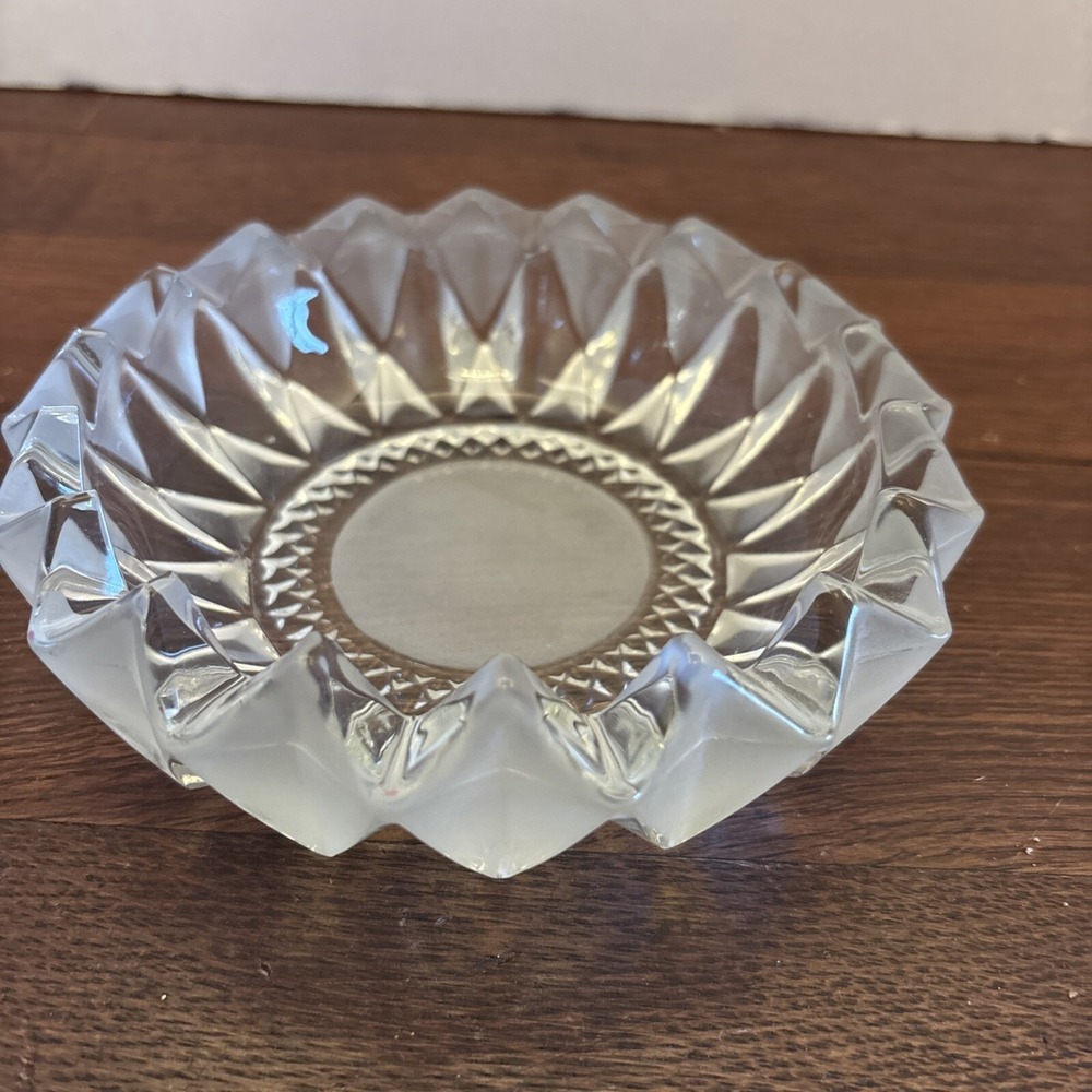 Vintage KIG Indonesia Diamond Pattern Heavy Clear‎ Lead Crystal Ashtray Bowl